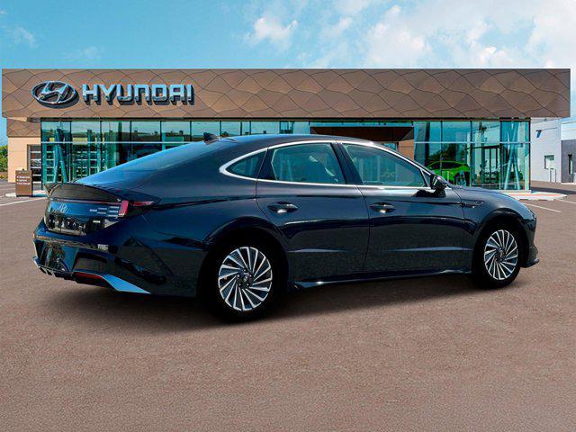 new 2025 Hyundai Sonata Hybrid car, priced at $38,542