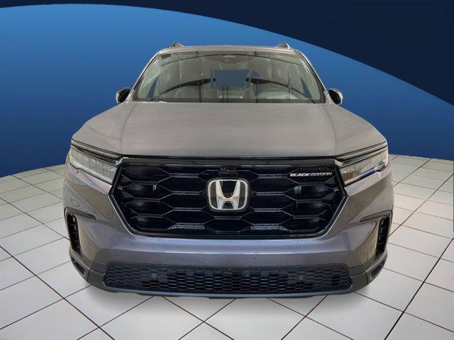 new 2025 Honda Pilot car, priced at $53,975