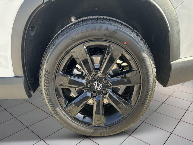 new 2025 Honda Pilot car, priced at $53,442