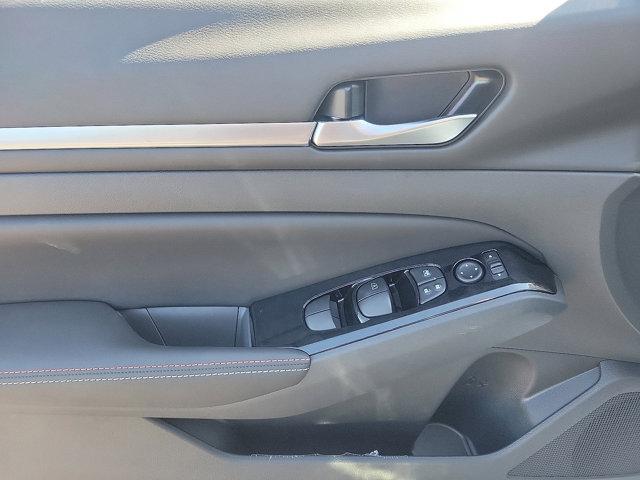 new 2025 Nissan Altima car, priced at $32,908
