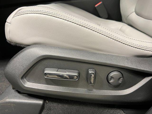 new 2025 Honda Pilot car, priced at $44,773