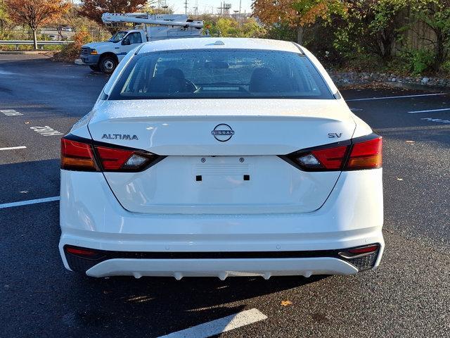 used 2023 Nissan Altima car, priced at $19,977