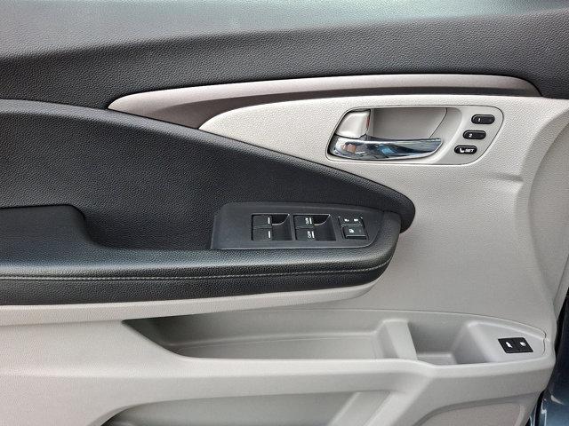 used 2020 Honda Pilot car, priced at $24,995