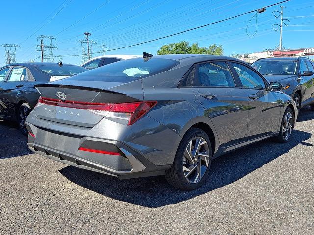 used 2025 Hyundai Elantra car