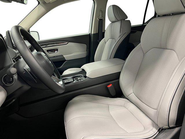 new 2025 Honda Pilot car, priced at $50,772