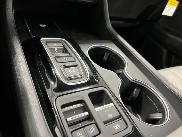 new 2025 Honda Pilot car, priced at $50,772