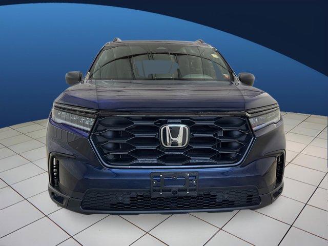 new 2025 Honda Pilot car, priced at $41,895