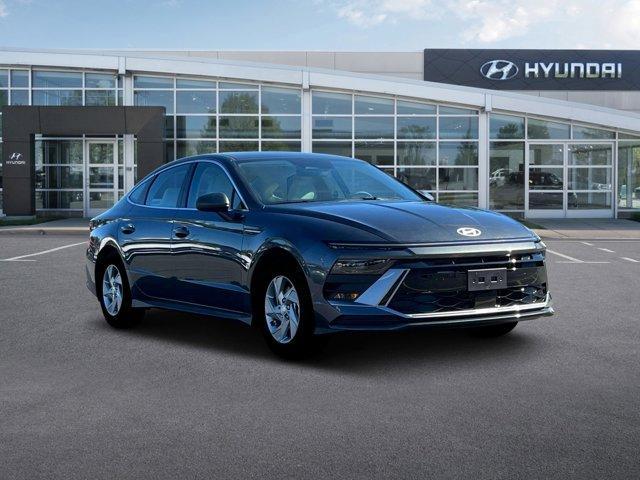 new 2025 Hyundai Sonata car, priced at $27,326