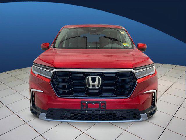 new 2025 Honda Pilot car, priced at $45,890