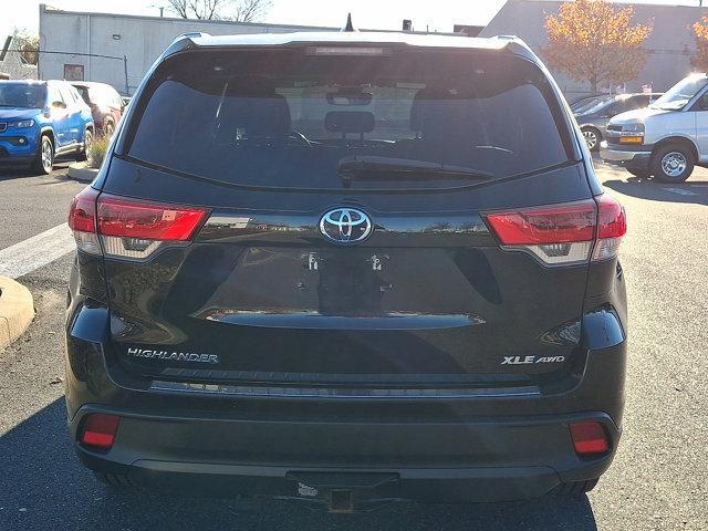 used 2019 Toyota Highlander car, priced at $24,995