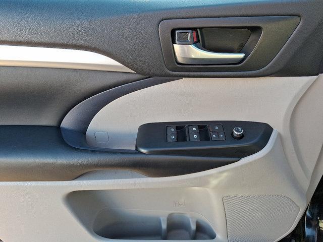 used 2019 Toyota Highlander car, priced at $24,995