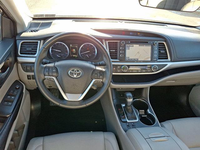 used 2019 Toyota Highlander car, priced at $24,995