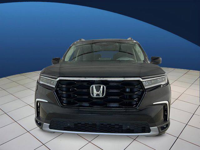 new 2025 Honda Pilot car, priced at $50,727