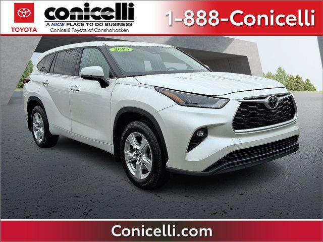 used 2024 Toyota Highlander car, priced at $40,555