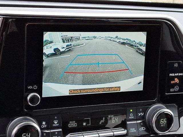 used 2024 Toyota Highlander car, priced at $40,555