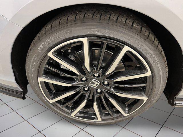 new 2025 Honda Accord Hybrid car, priced at $38,447