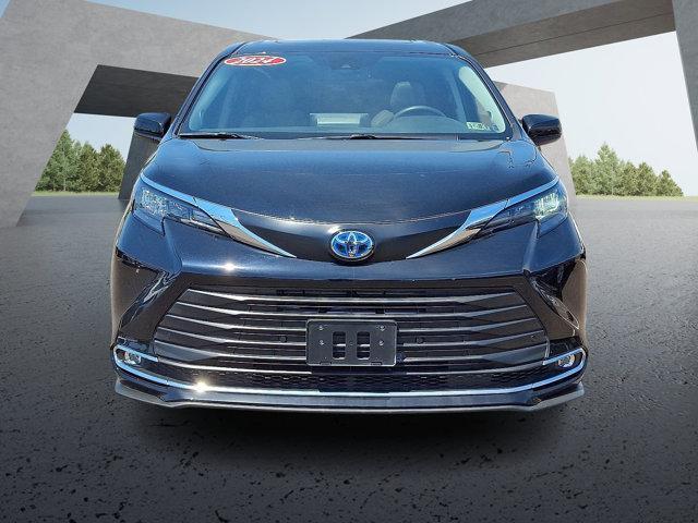 used 2024 Toyota Sienna car, priced at $47,888