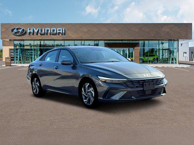 new 2025 Hyundai Elantra car, priced at $26,537