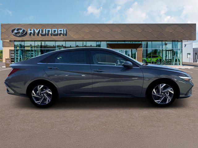 new 2025 Hyundai Elantra car, priced at $26,537