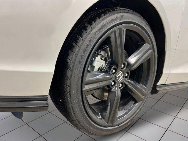 new 2025 Honda Accord Hybrid car, priced at $35,467