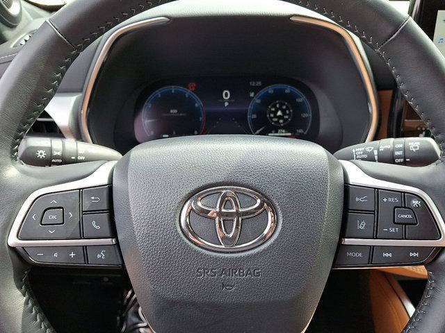 used 2024 Toyota Highlander car, priced at $49,888