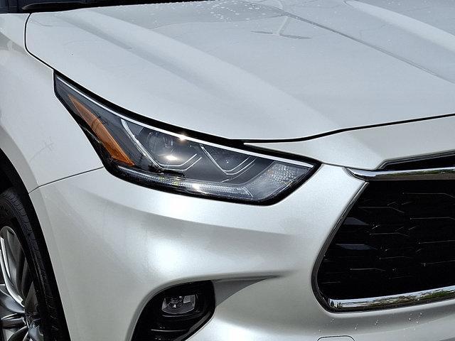 used 2024 Toyota Highlander car, priced at $49,888