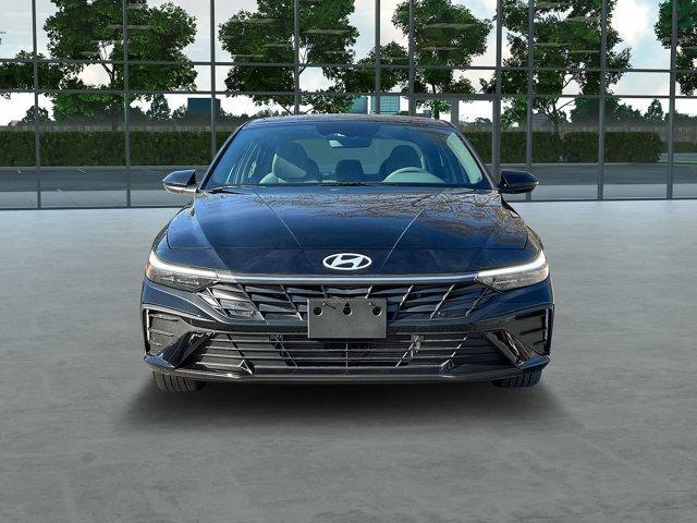 new 2025 Hyundai Elantra HEV car, priced at $26,191