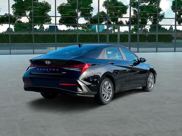 new 2025 Hyundai Elantra HEV car, priced at $26,191