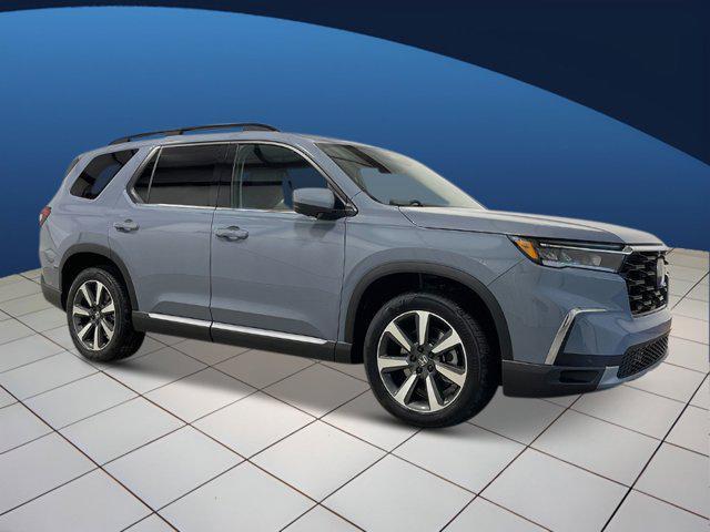 new 2025 Honda Pilot car, priced at $51,154