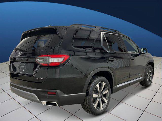 new 2025 Honda Pilot car, priced at $50,727