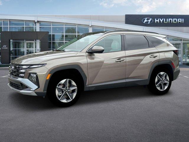 new 2025 Hyundai TUCSON Hybrid car, priced at $37,553