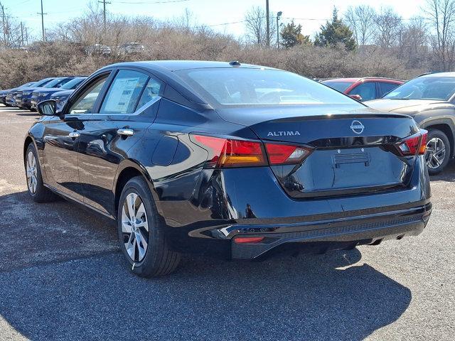 new 2025 Nissan Altima car, priced at $27,238