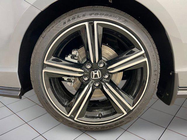 new 2025 Honda Accord Hybrid car, priced at $33,715