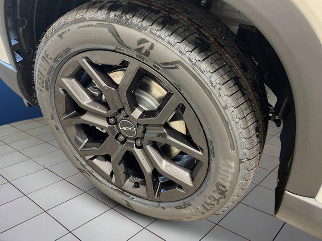 new 2025 Honda Pilot car, priced at $49,716
