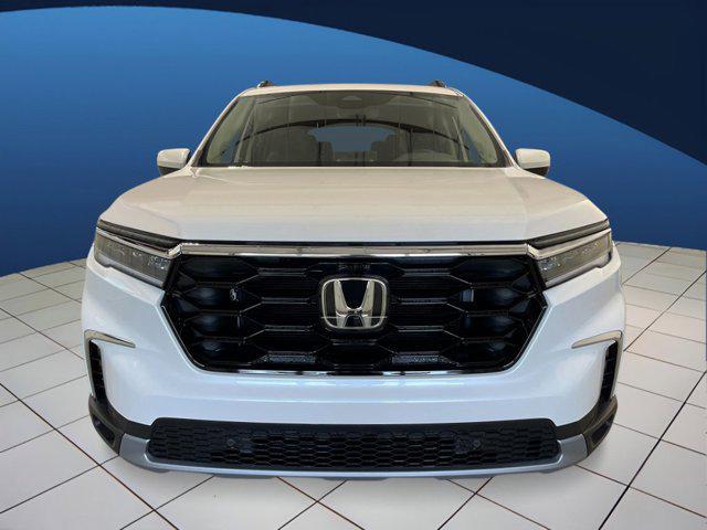 new 2025 Honda Pilot car, priced at $49,716