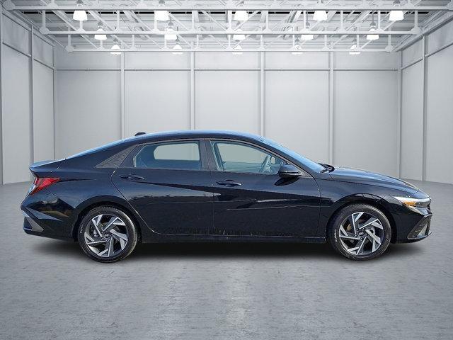 used 2025 Hyundai Elantra car, priced at $22,555