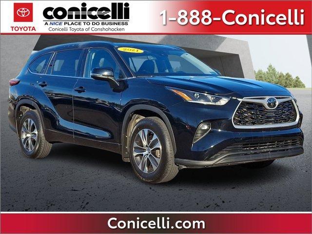 used 2021 Toyota Highlander car, priced at $32,888