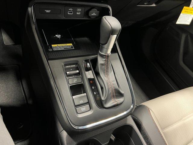 new 2025 Honda CR-V Hybrid car, priced at $40,286