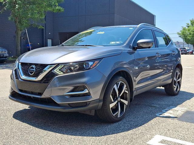 used 2020 Nissan Rogue Sport car, priced at $21,991