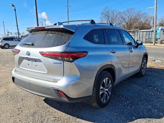 used 2021 Toyota Highlander Hybrid car, priced at $38,888