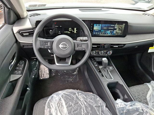 new 2025 Nissan Kicks car, priced at $27,305
