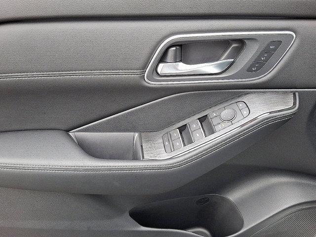 new 2025 Nissan Rogue car, priced at $41,995