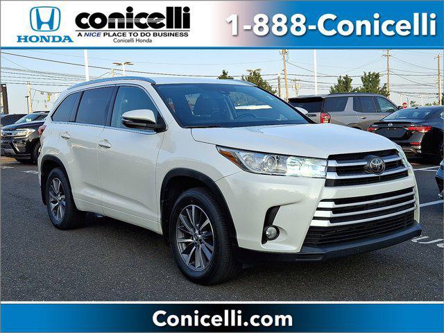 used 2018 Toyota Highlander car, priced at $22,795
