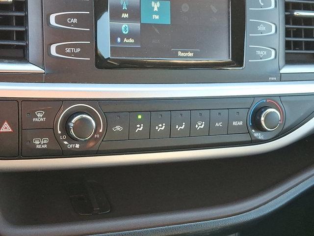 used 2019 Toyota Highlander car, priced at $23,795