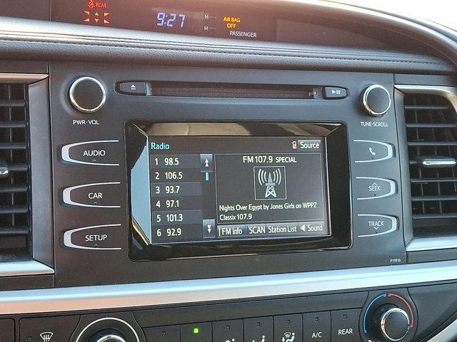 used 2019 Toyota Highlander car, priced at $23,795