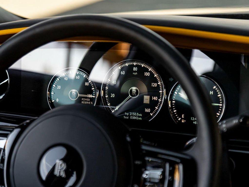 used 2022 Rolls-Royce Ghost car, priced at $259,990