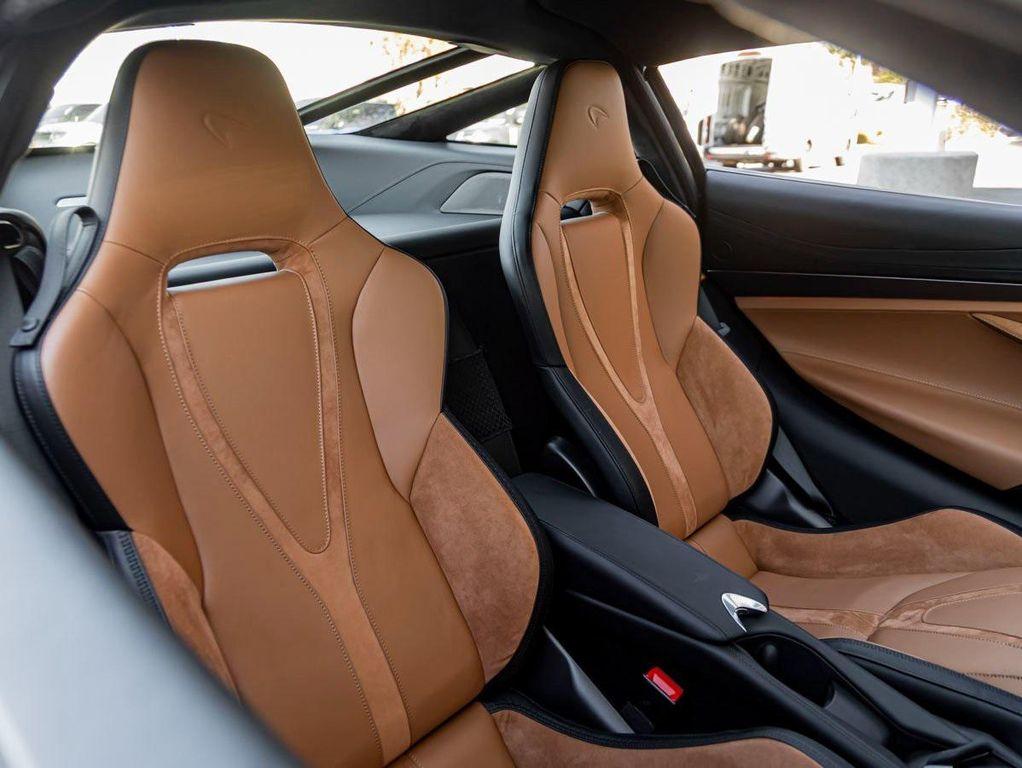 new 2026 McLaren 750S car, priced at $412,450