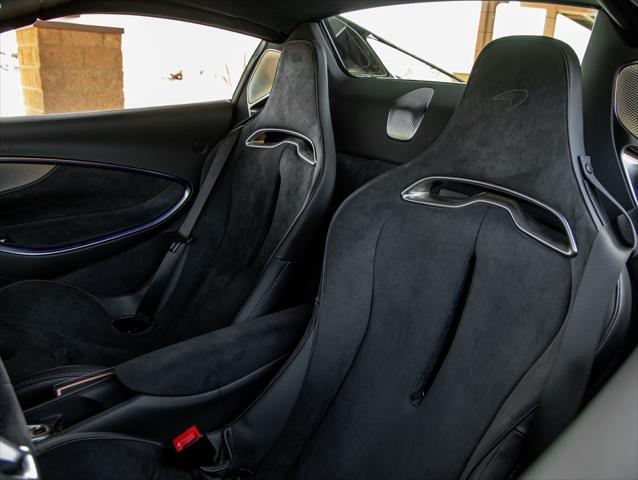 new 2025 McLaren Artura car, priced at $345,118