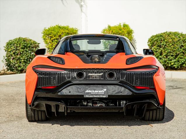 new 2025 McLaren Artura car, priced at $345,118