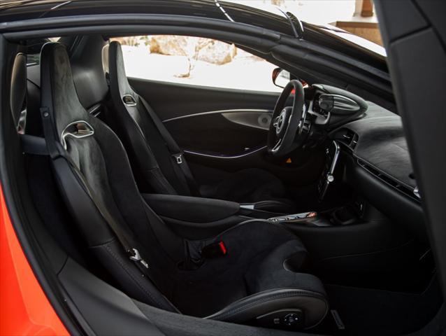 new 2025 McLaren Artura car, priced at $345,118